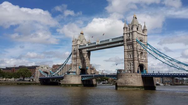 初次游玩·伦敦桥.jpg